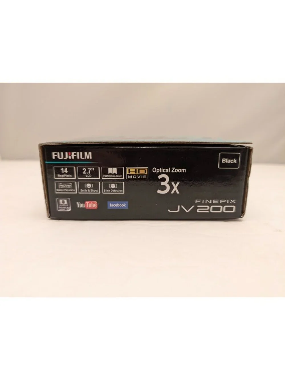 FUJIFILM Finepix JV200 14MP Digital Camera w/ Case | Black | FX-JV200B-US | USED